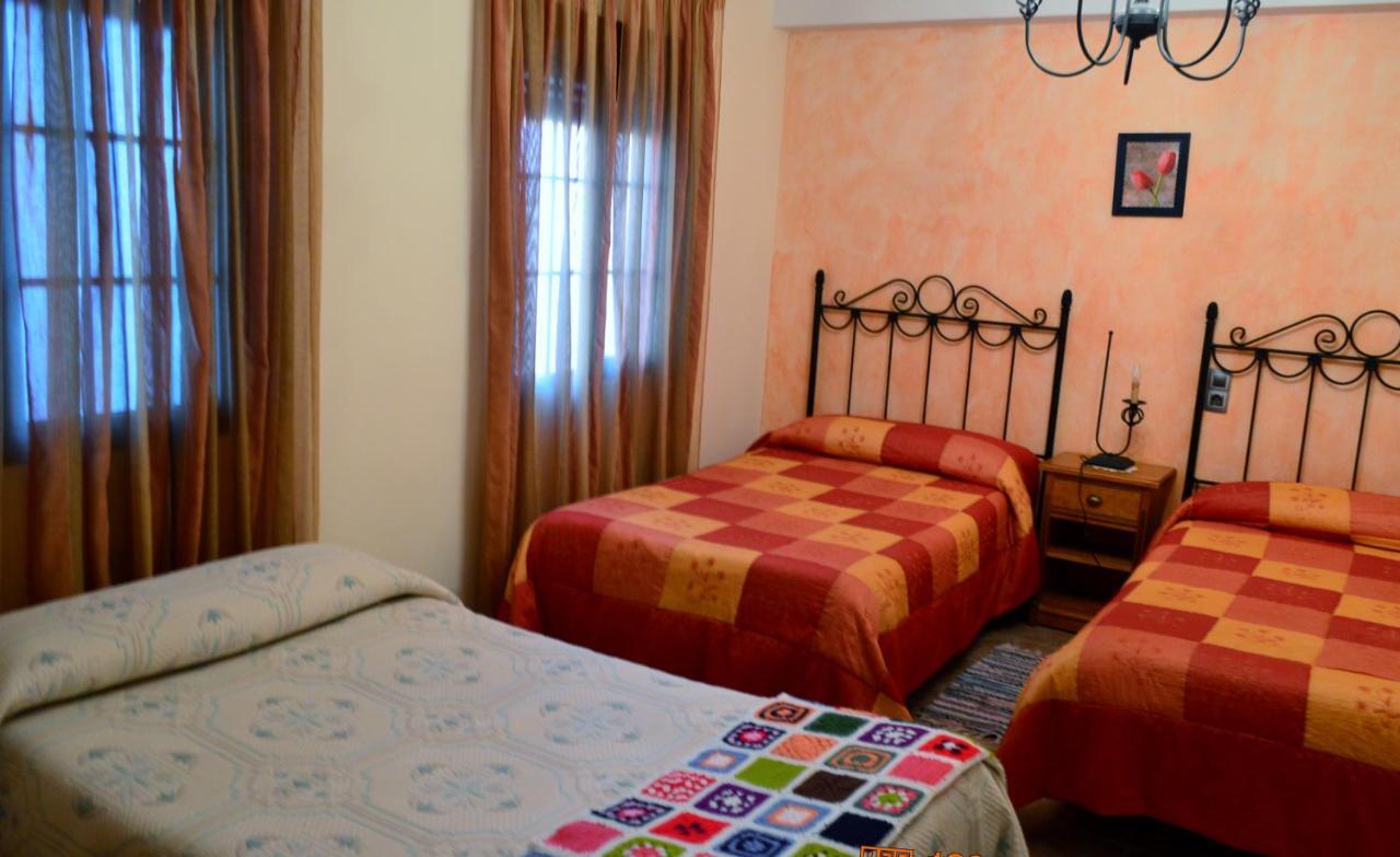 Posada La Reja Malpica de Tajo Εξωτερικό φωτογραφία