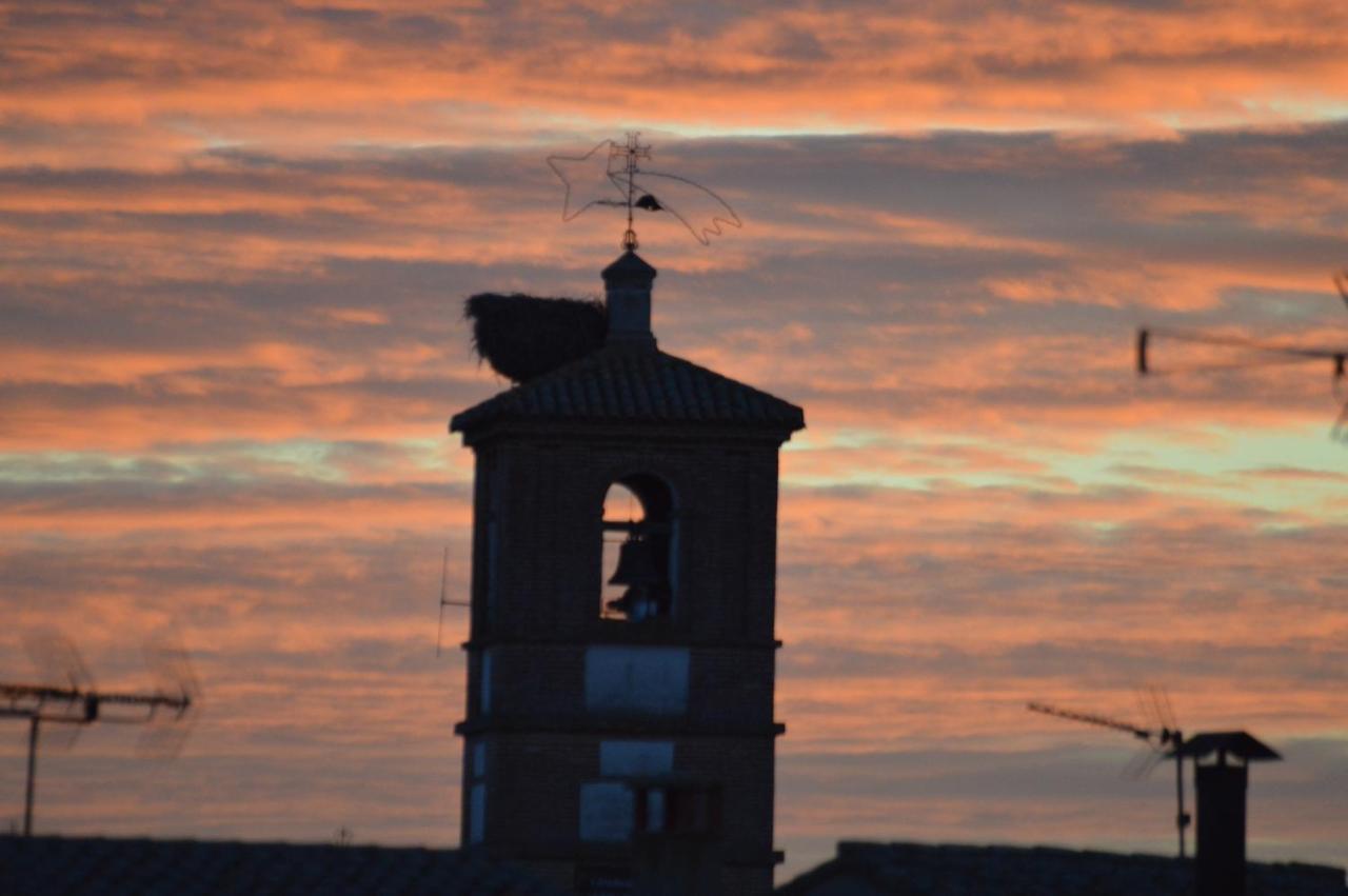 Posada La Reja Malpica de Tajo Εξωτερικό φωτογραφία
