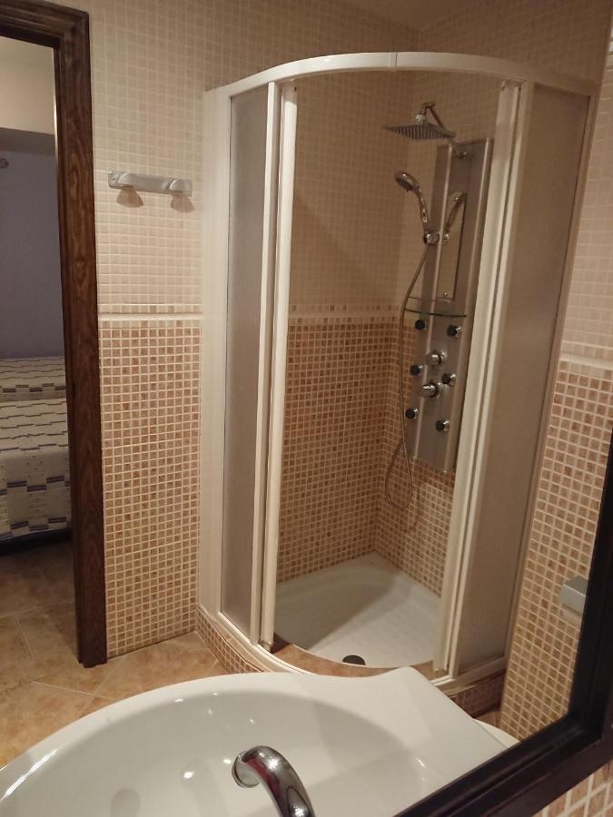Posada La Reja Malpica de Tajo Εξωτερικό φωτογραφία