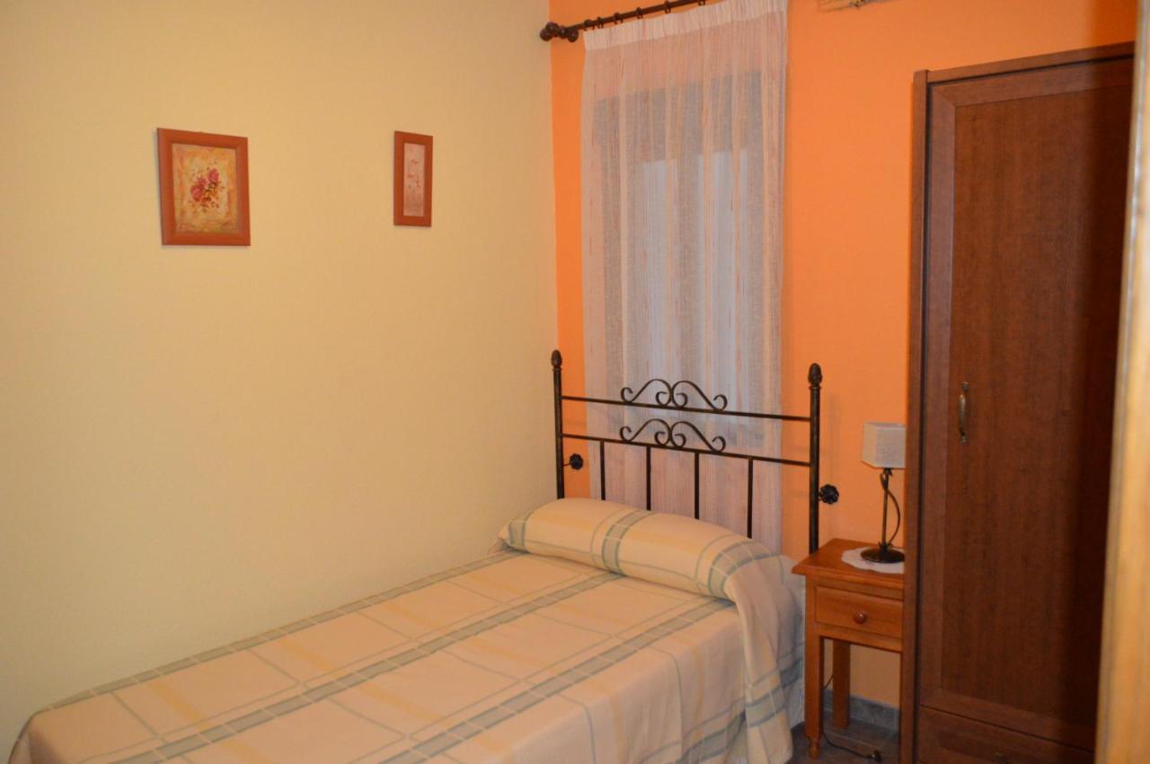 Posada La Reja Malpica de Tajo Εξωτερικό φωτογραφία