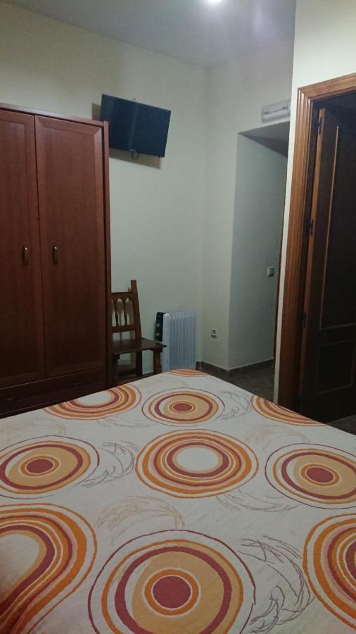 Posada La Reja Malpica de Tajo Εξωτερικό φωτογραφία